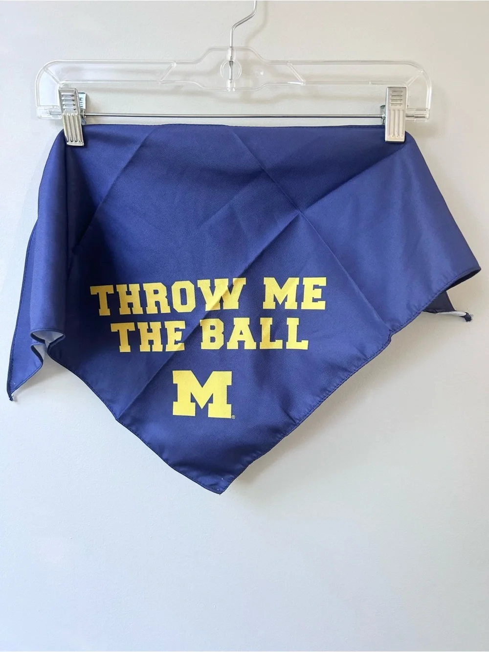 University of Michigan Wolverines dog bandana - new with tags